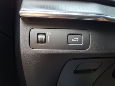 2022 Volvo XC90 T6 Inscription 7 Passenger