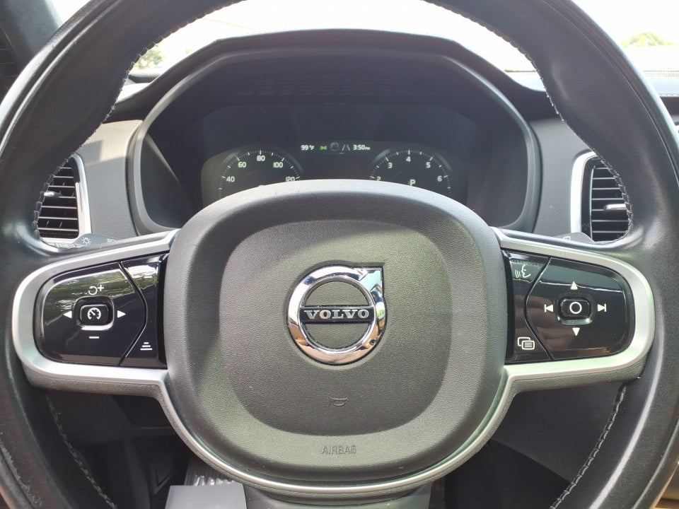 2022 Volvo XC90 T6 Inscription 7 Passenger