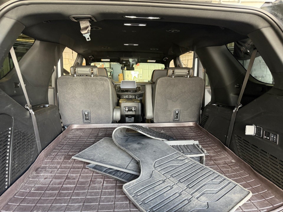 2024 GMC Yukon 4WD AT4