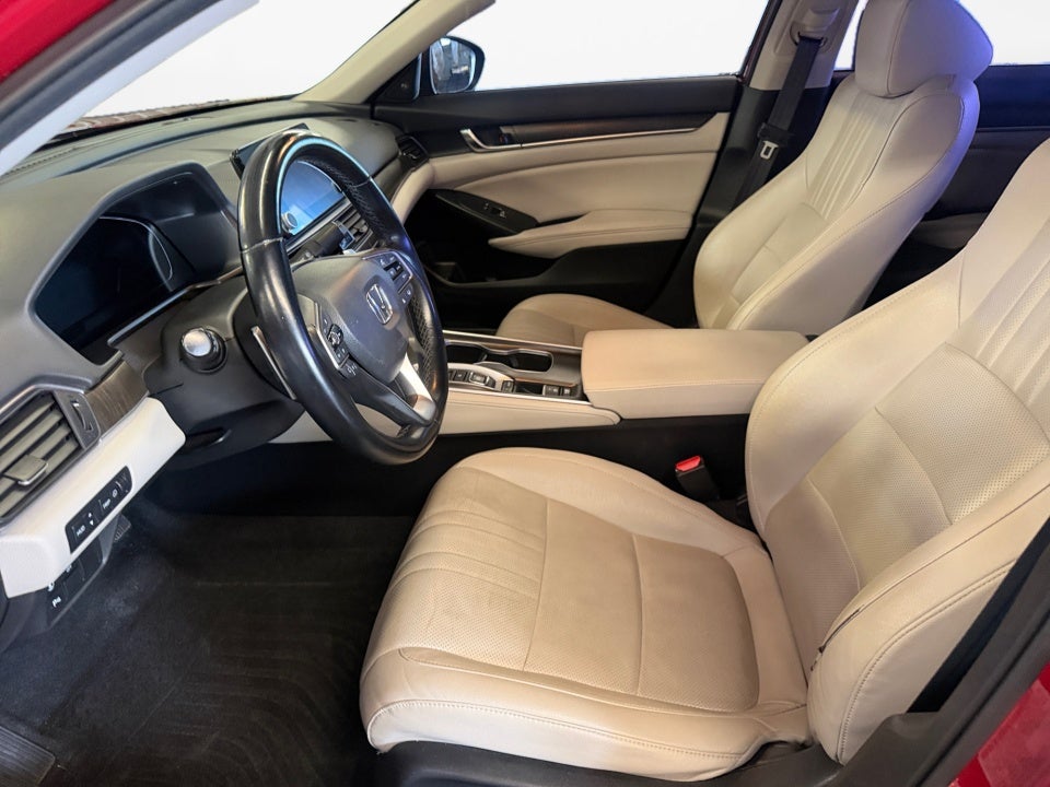 2022 Honda Accord Touring
