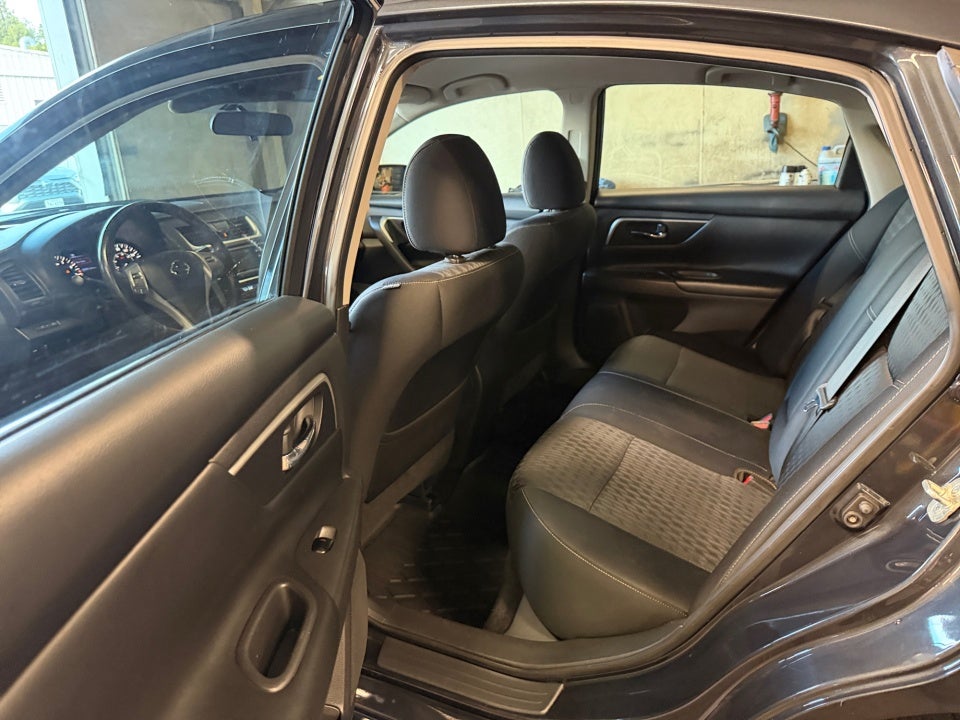 2017 Nissan Altima 2.5 SV