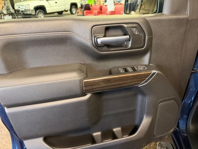 2021 Chevrolet Silverado 1500 4WD Crew Cab Short Bed RST