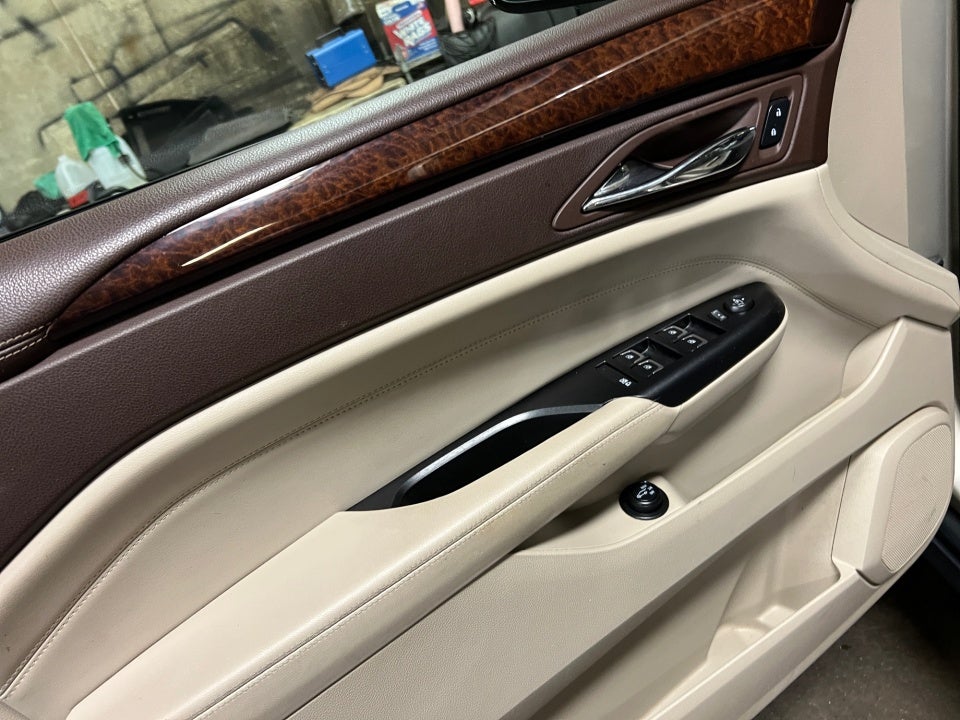 2016 Cadillac SRX Performance Collection