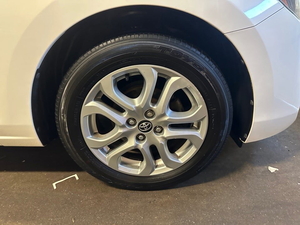 2017 Toyota Yaris iA Base