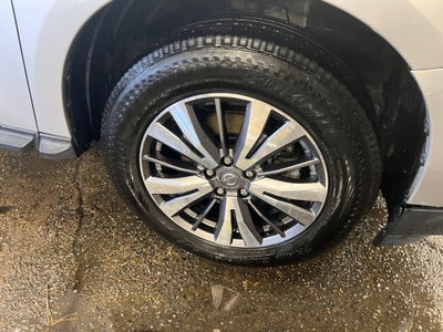 2020 Nissan Pathfinder SV 4WD