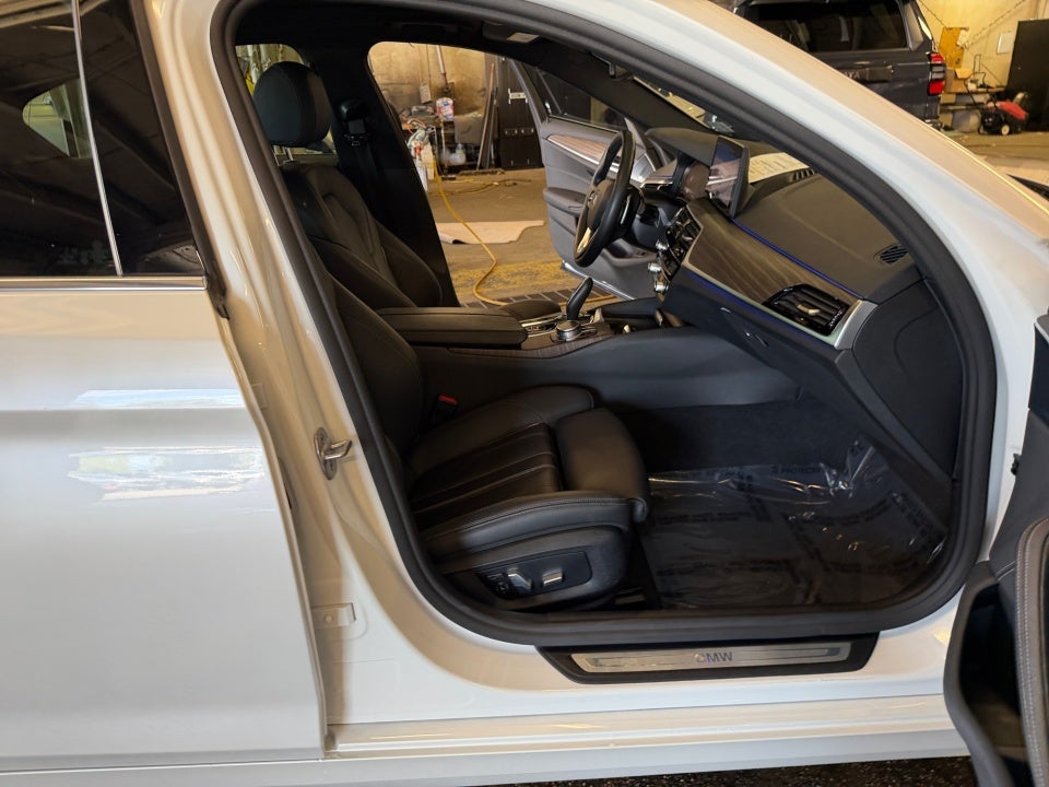 2022 BMW 540 540i