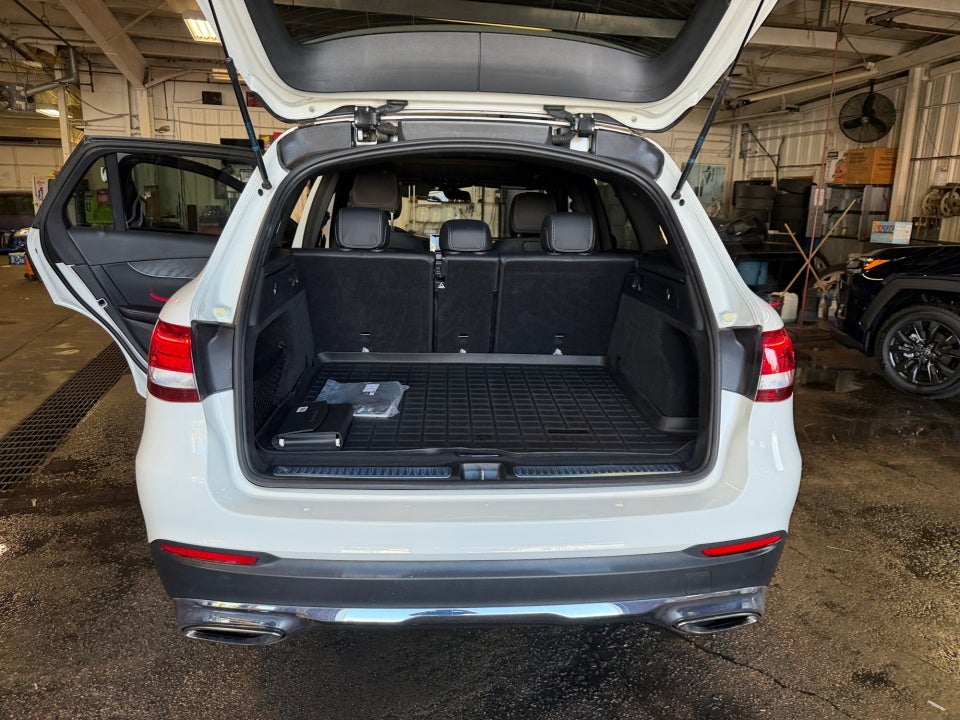 2018 Mercedes-Benz GLC 300 4MATIC®