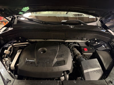 2019 Volvo XC90 T6 Momentum