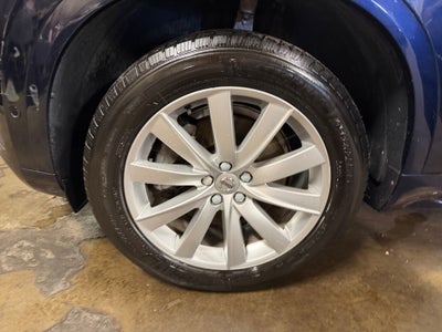 2019 Volvo XC90 T6 Momentum