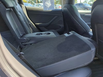 2022 Tesla Model 3 RWD