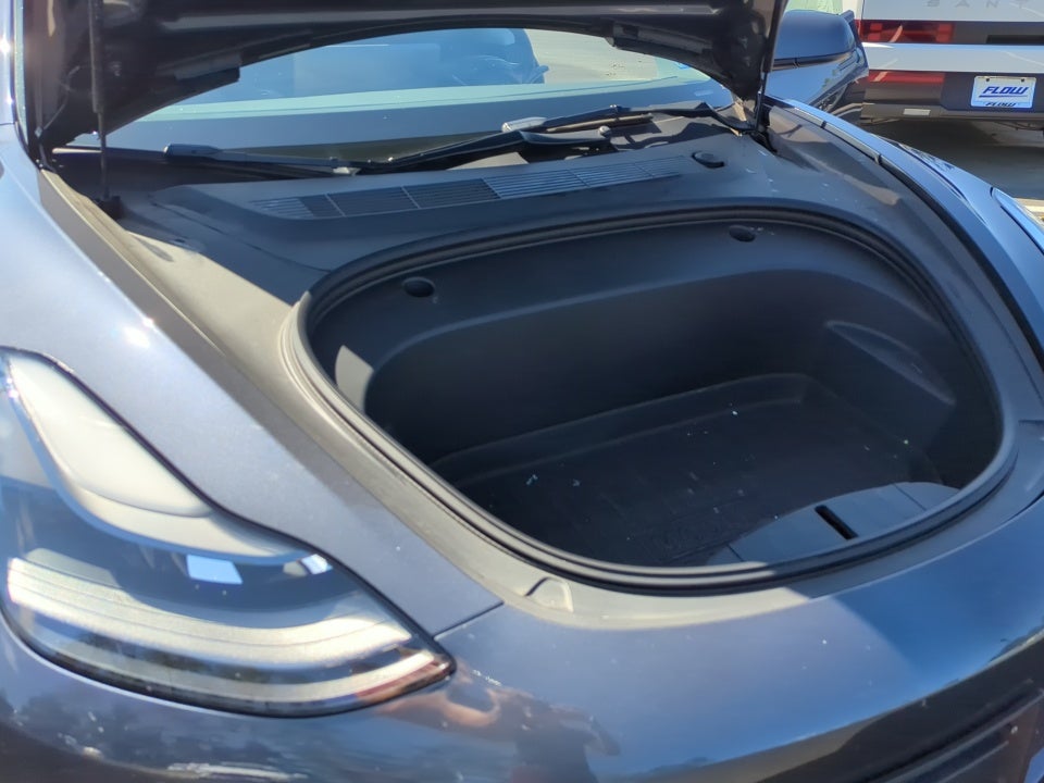 2022 Tesla Model 3 RWD