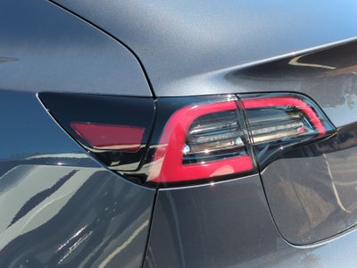 2022 Tesla Model 3 RWD