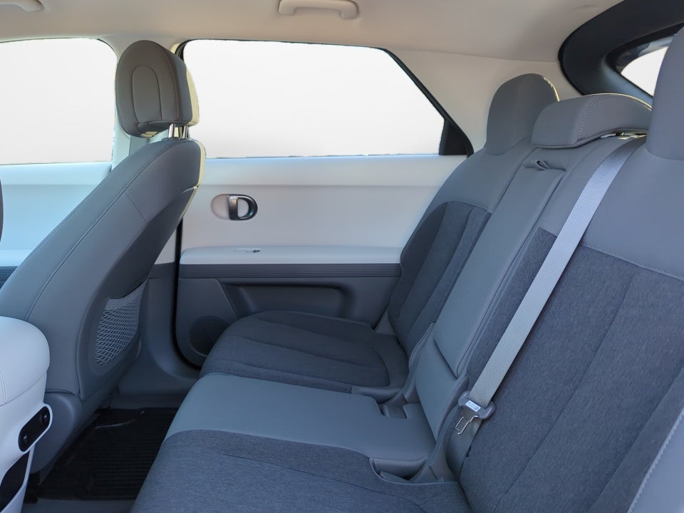 2026 Hyundai IONIQ 5 SE Standard Range