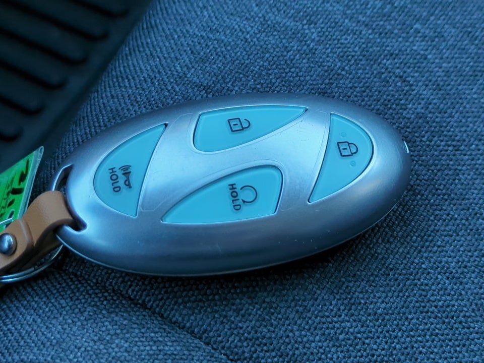 2026 Hyundai IONIQ 5 SE Standard Range