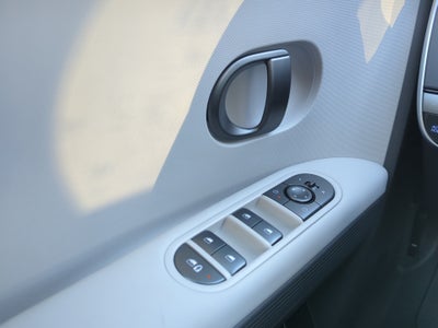 2026 Hyundai IONIQ 5 SE Standard Range