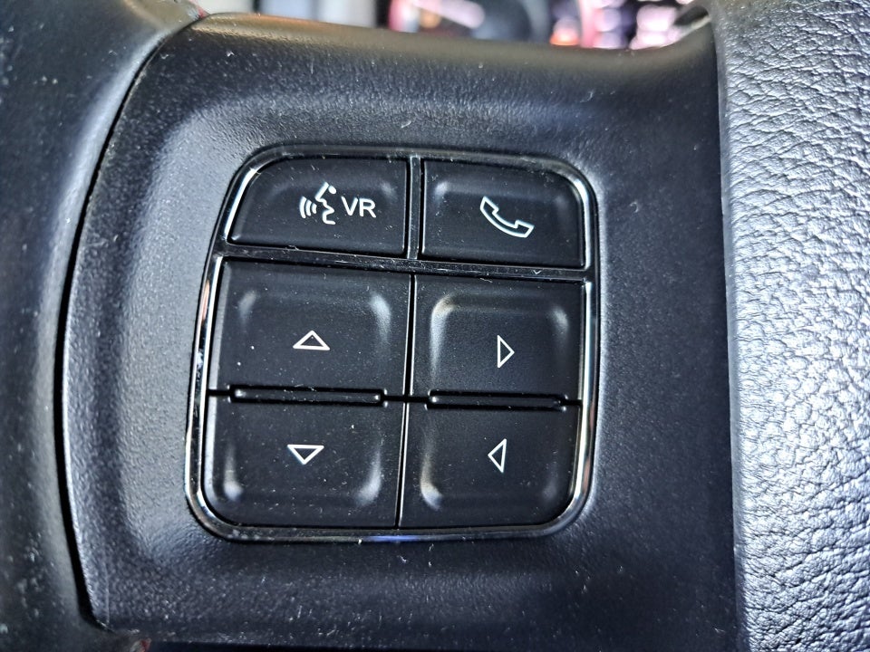 2018 RAM 1500 Rebel Crew Cab 4x4 5'7" Box