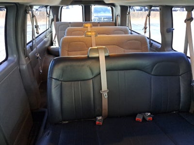 2017 Chevrolet Express 3500 LT