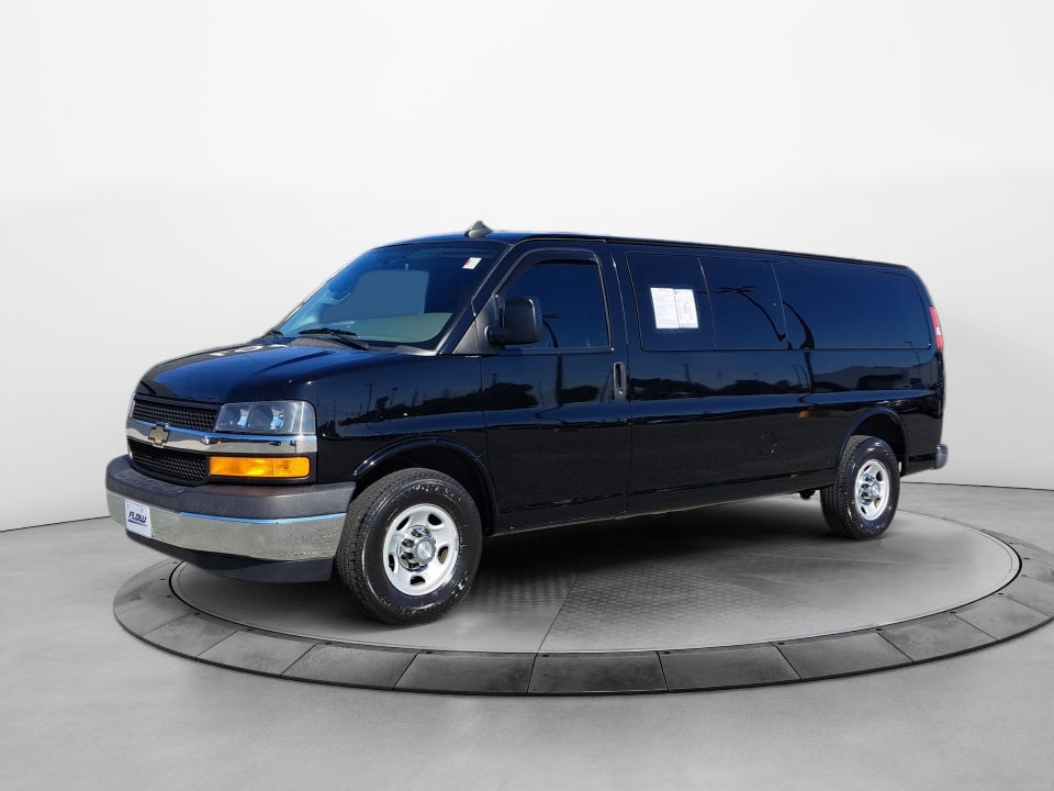 2017 Chevrolet Express 3500 LT