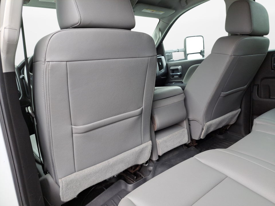 2017 Chevrolet Silverado 3500HD Chassis WT