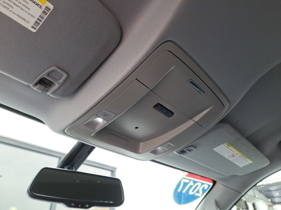 2017 Chevrolet Silverado 3500HD Chassis WT