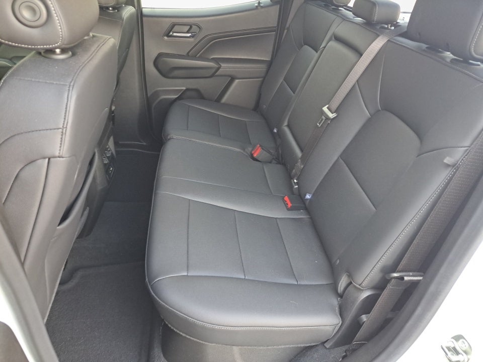 2024 Chevrolet Colorado 4WD LT