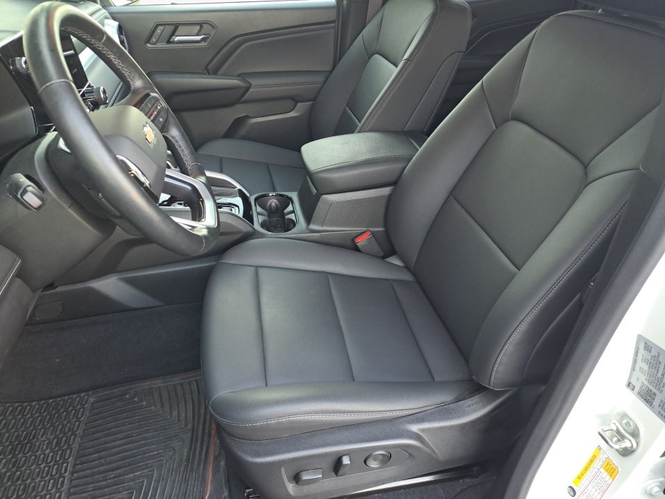 2024 Chevrolet Colorado 4WD LT