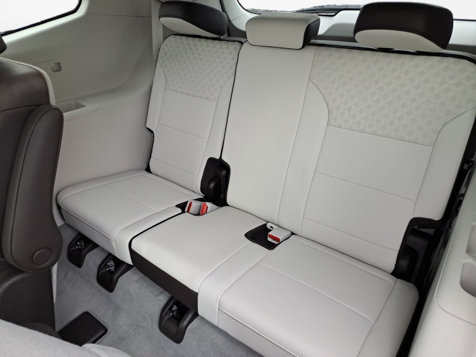 2024 GMC Acadia FWD Denali