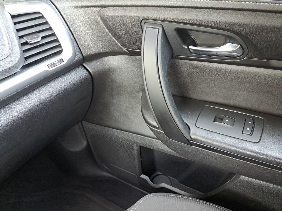 2015 GMC Acadia SLE
