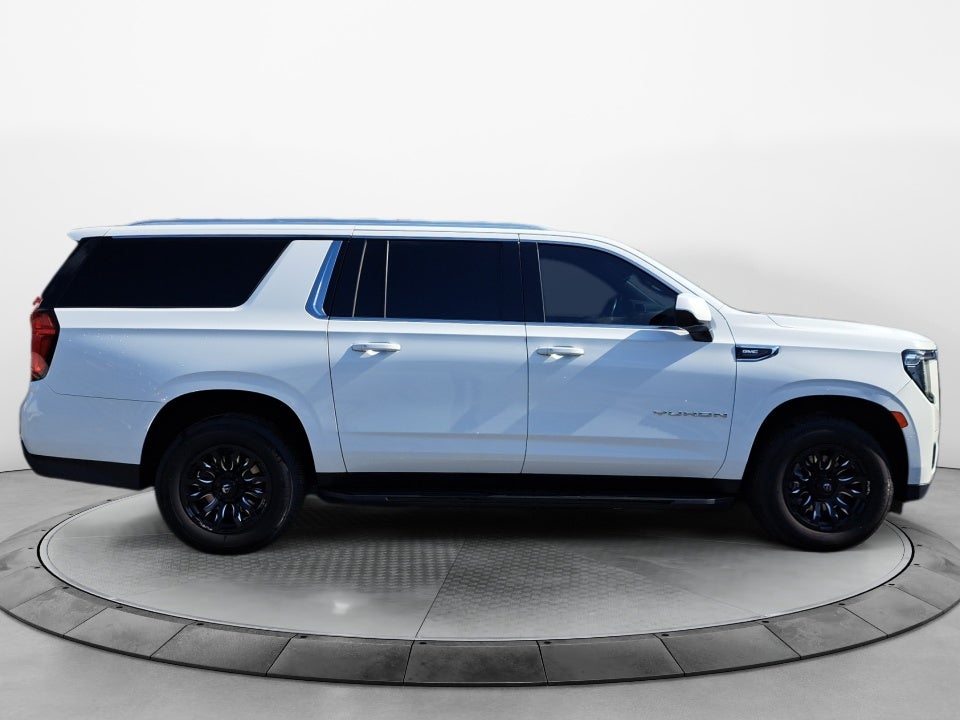 2022 GMC Yukon XL SLE