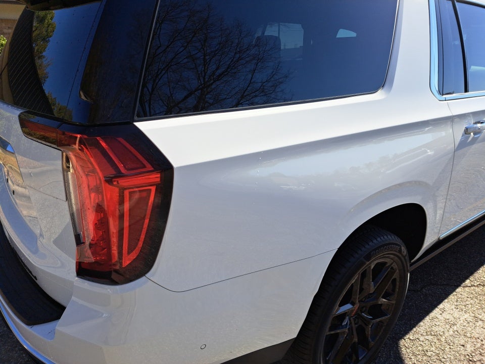 2023 GMC Yukon XL 4WD Denali