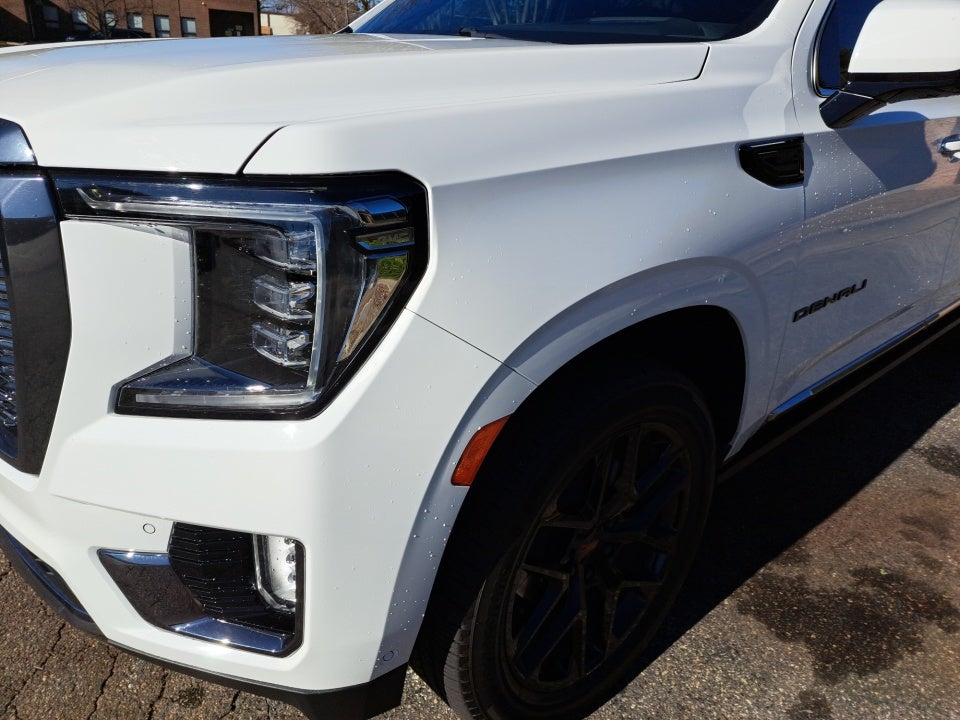 2023 GMC Yukon XL 4WD Denali