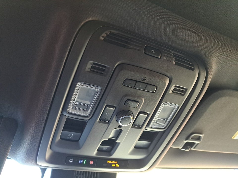 2023 GMC Yukon XL 4WD Denali