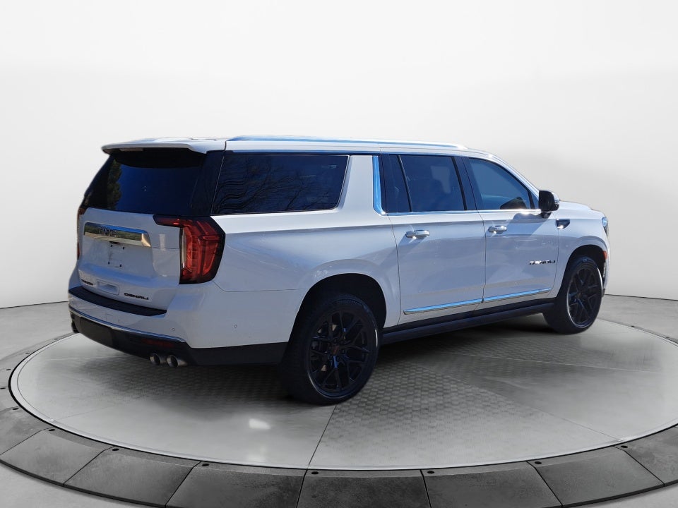 2023 GMC Yukon XL 4WD Denali