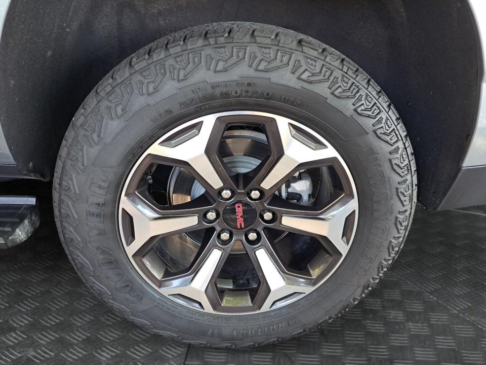 2025 GMC Yukon XL AT4 Ultimate