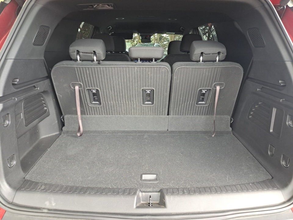 2025 Chevrolet Traverse FWD LT