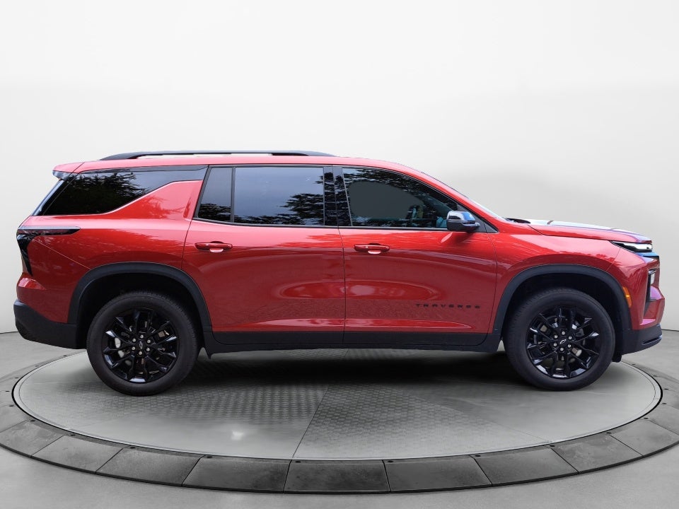 2025 Chevrolet Traverse FWD LT