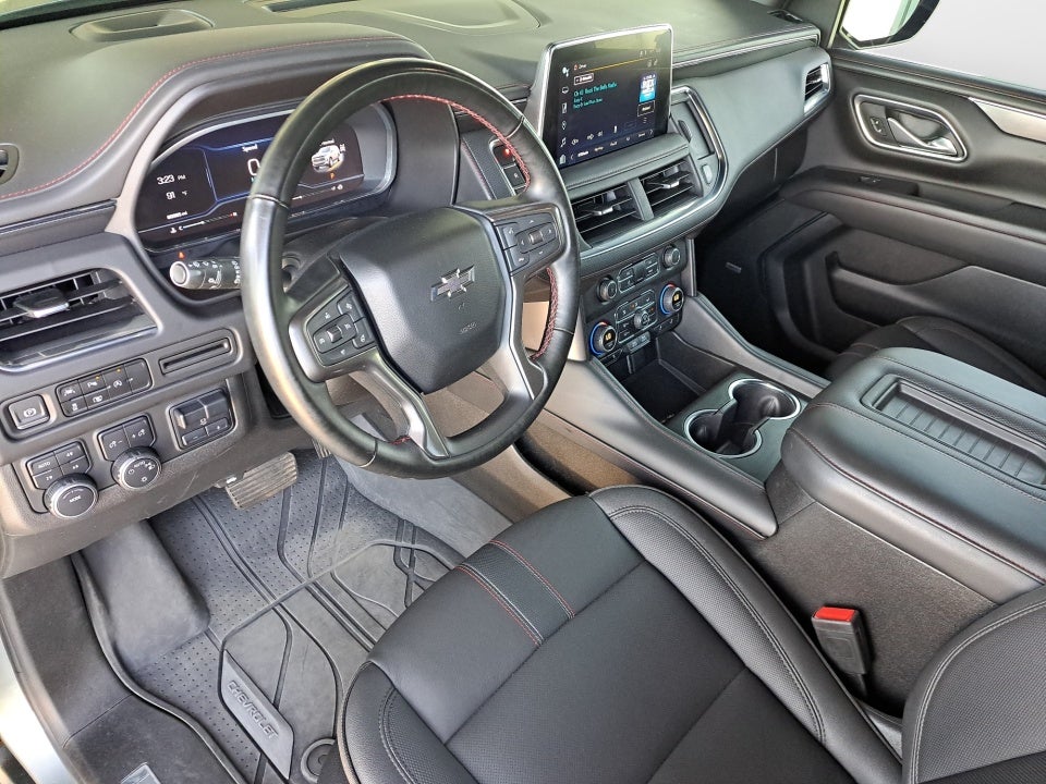 2023 Chevrolet Suburban 4WD RST
