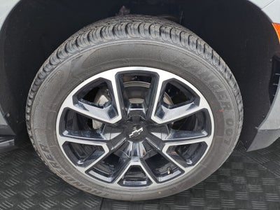 2023 Chevrolet Suburban 4WD RST
