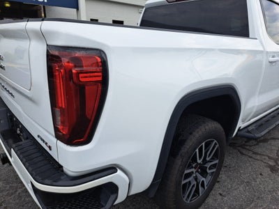 2023 GMC Sierra 1500 4WD Crew Cab Short Box AT4