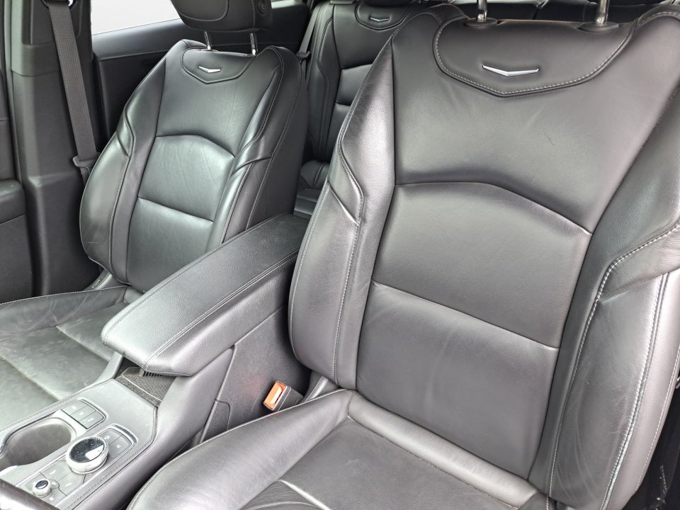 2019 Cadillac XT4 FWD Premium Luxury