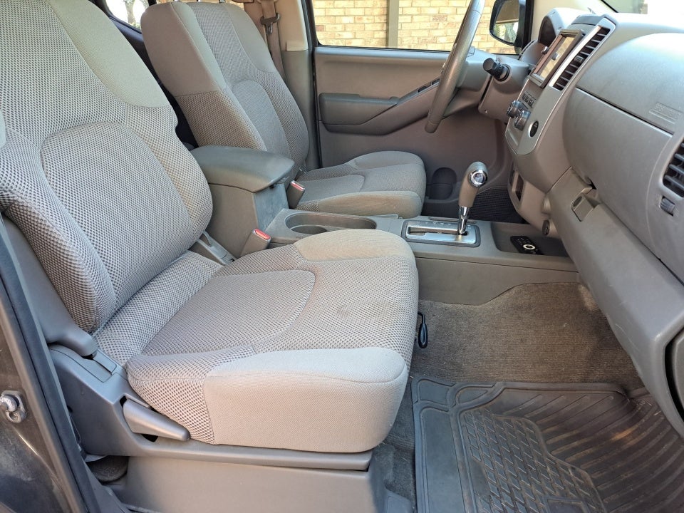 2010 Nissan Frontier SE