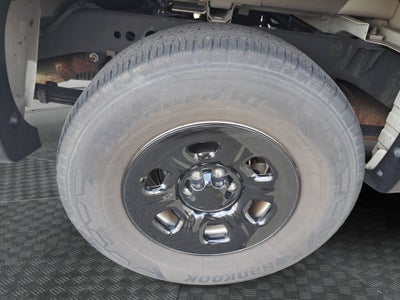 2022 Nissan Frontier S