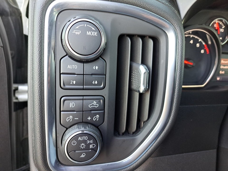 2021 Chevrolet Silverado 1500 4WD Crew Cab Short Bed LT Trail Boss