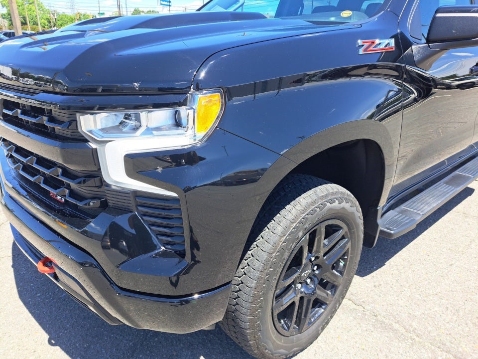 2023 Chevrolet Silverado 1500 4WD Crew Cab Short Bed LT Trail Boss