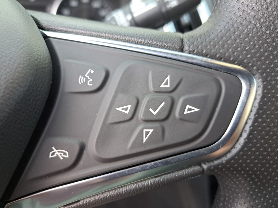 2024 Chevrolet Equinox FWD LS