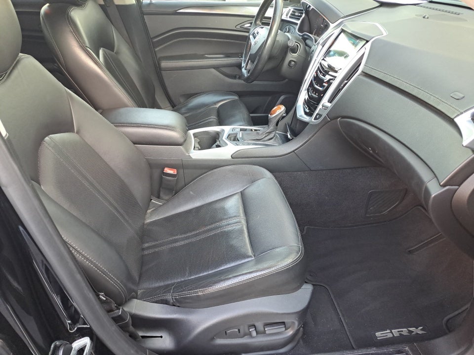 2016 Cadillac SRX Performance Collection