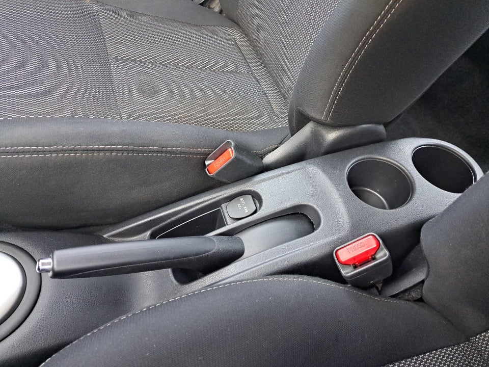 2014 Nissan Versa 1.6 SV