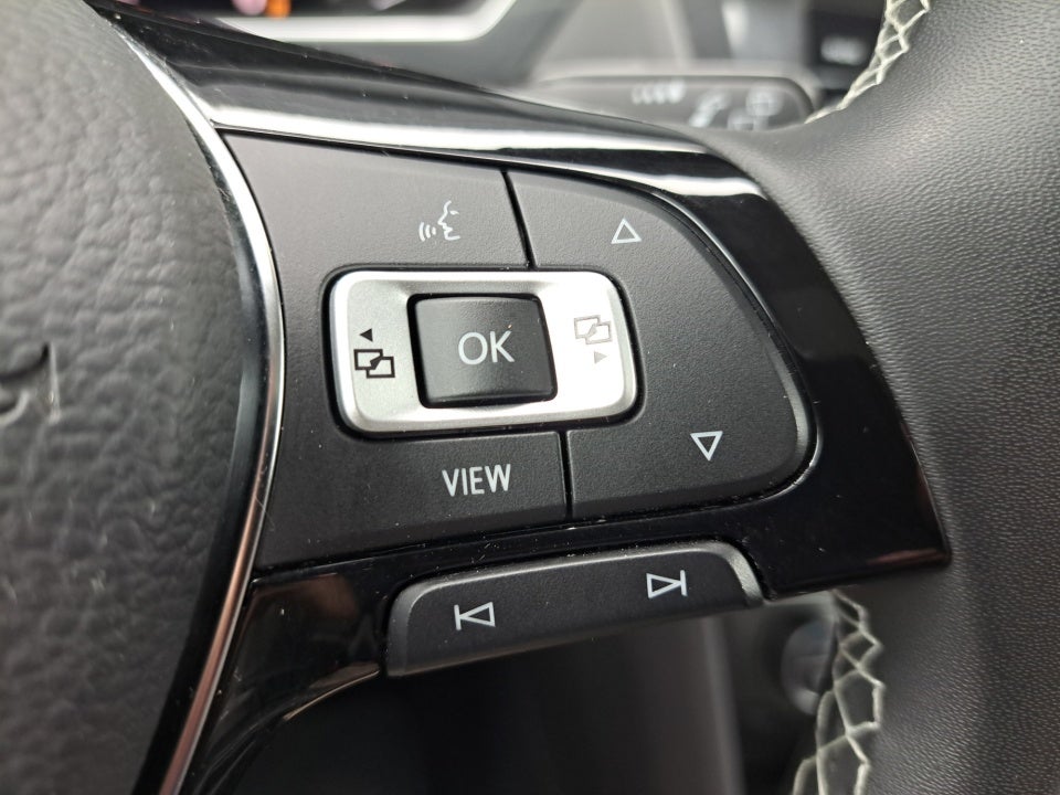 2021 Volkswagen Tiguan 2.0T SEL