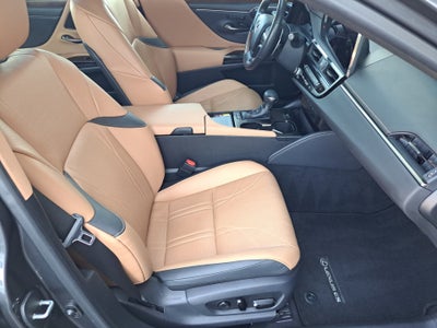 2023 Lexus ES 300h ES 300h Ultra Luxury