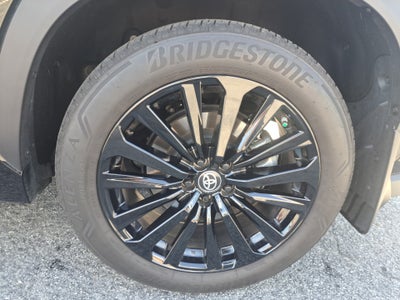 2024 Toyota Highlander XSE
